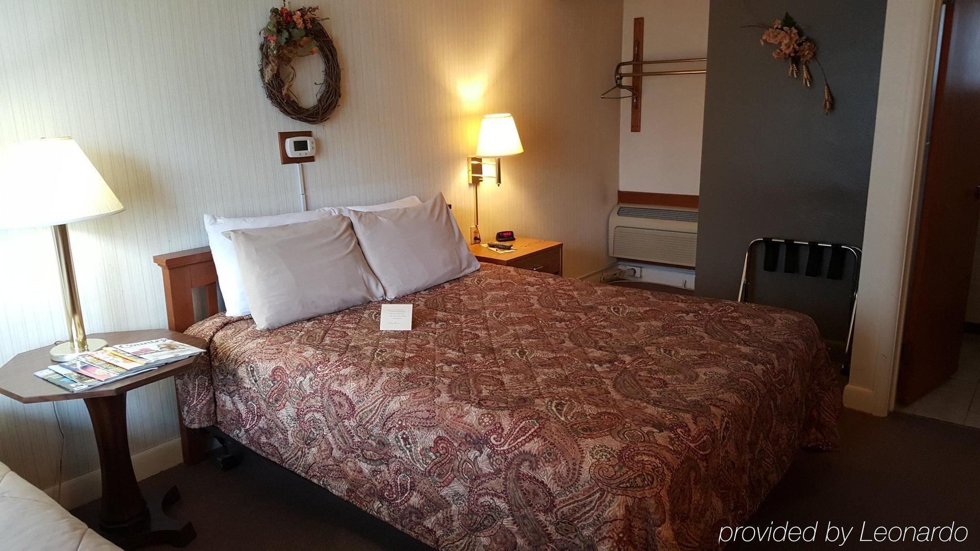 Plaza Motel Браян Екстер'єр фото