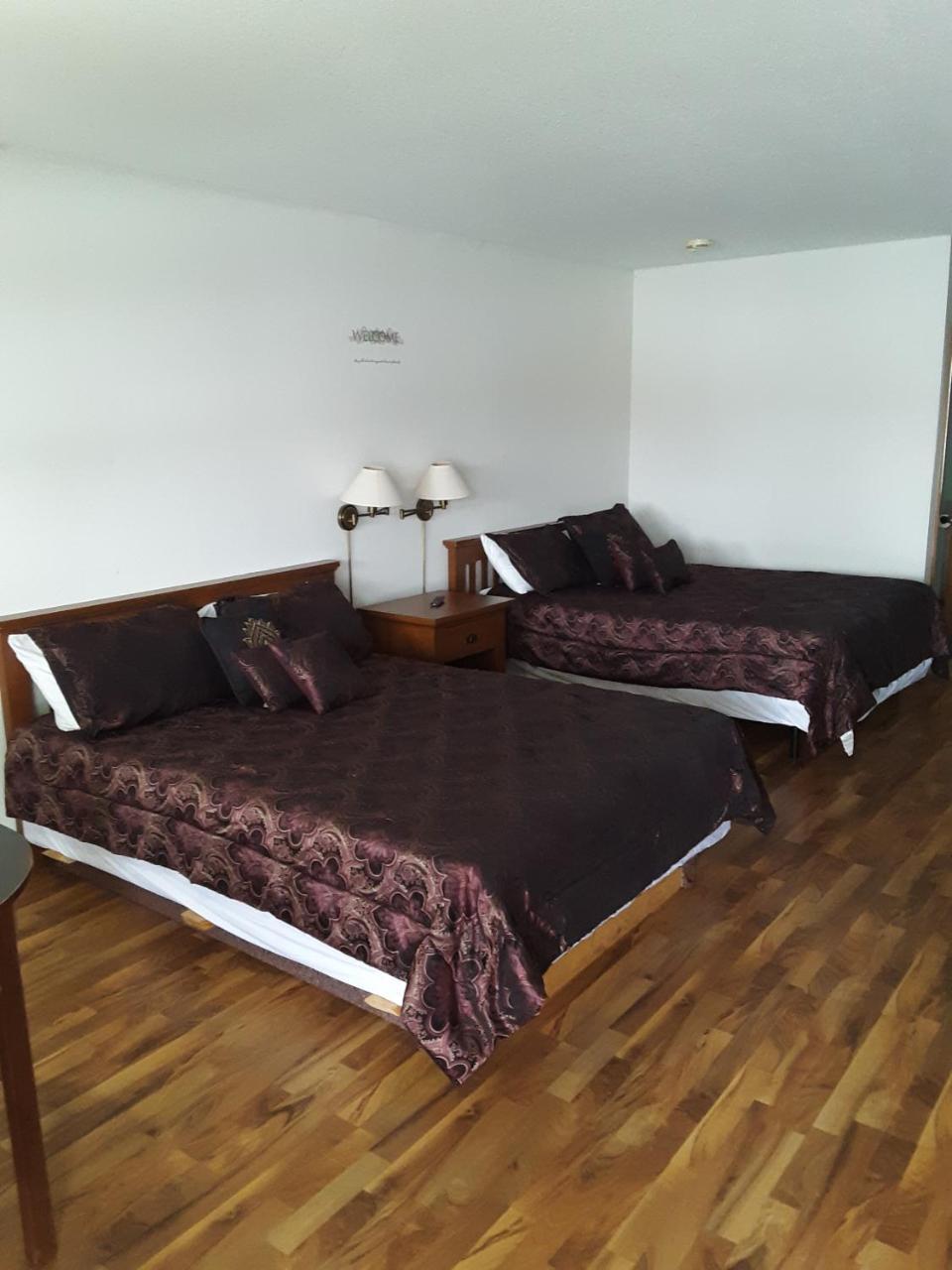 Plaza Motel Браян Номер фото